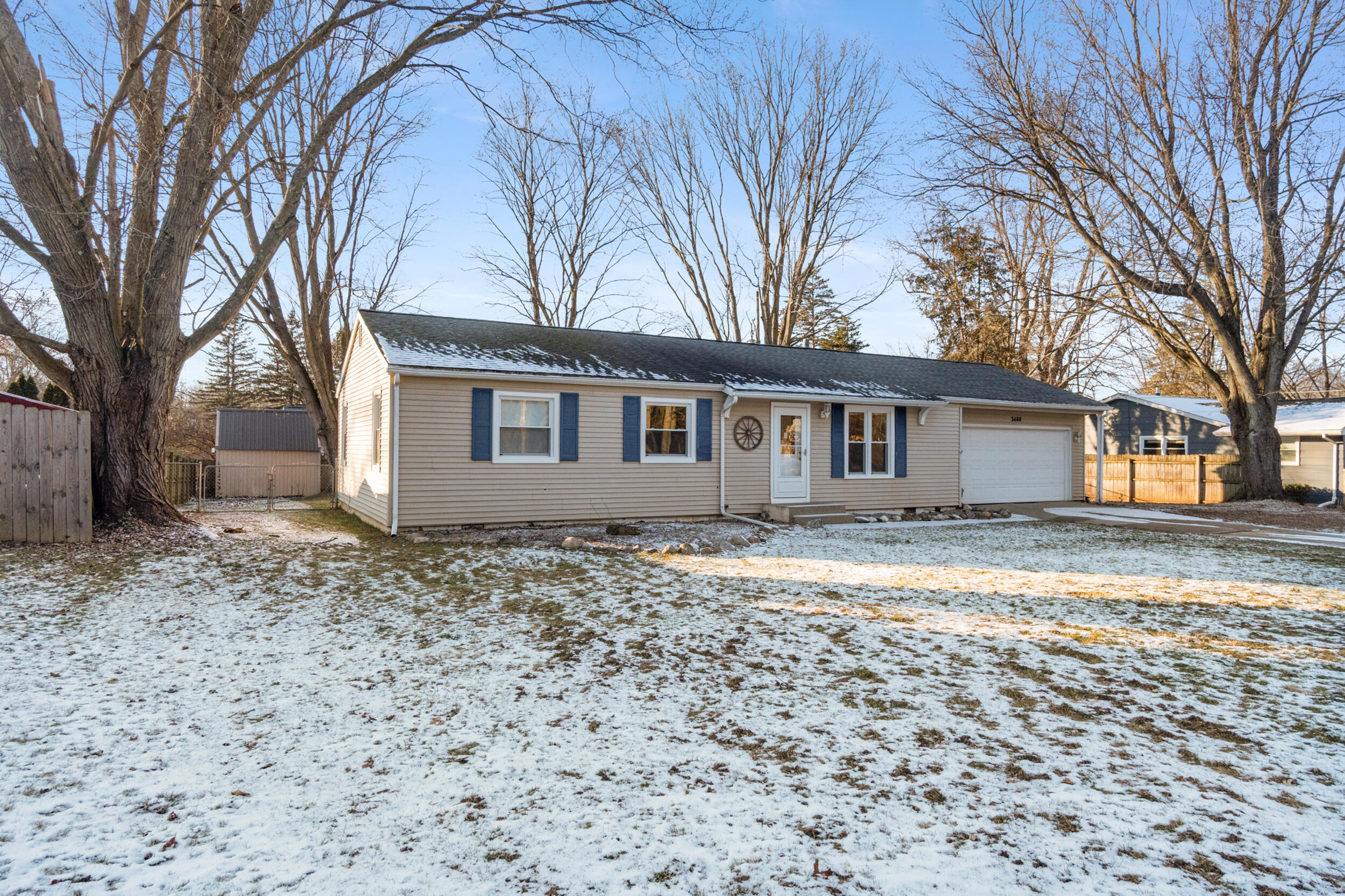 3400 Reynolds Road Jackson, MI 49201 - Photo 2 of 32 3_3400 reynolds rd jackson mi - 0002
