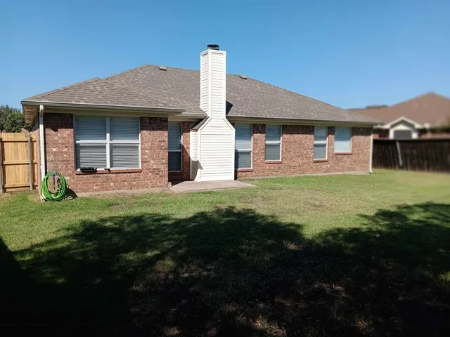 $1,895 | 532 Brandy Court, Saginaw, TX 76179
