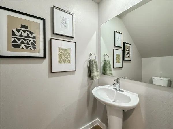 $1,750 | 2714 Discovery Trails, Conroe, TX 77301