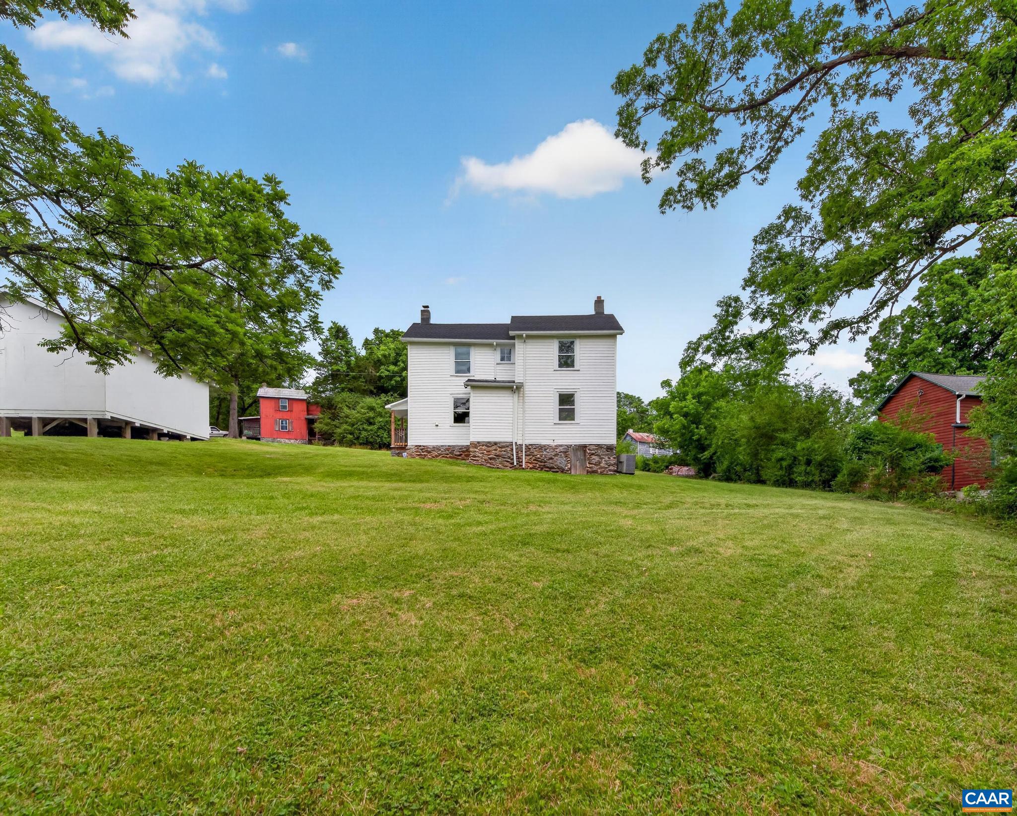 2160 Salem Road Schuyler, VA 22969 - Photo 32 of 37