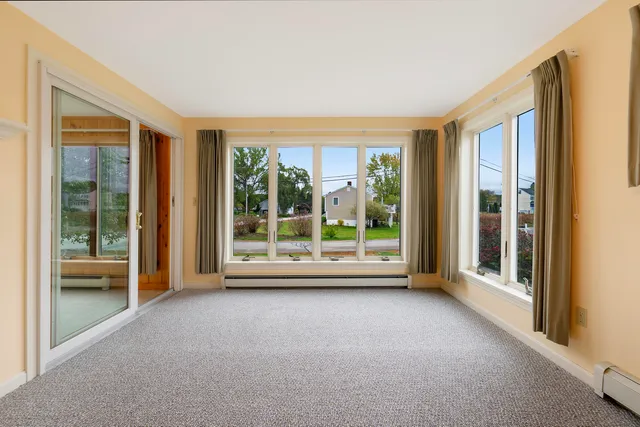 $795,000 | 11 Orchard Farm Road, York, ME 03909