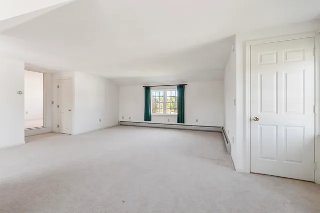 $795,000 | 11 Orchard Farm Road, York, ME 03909