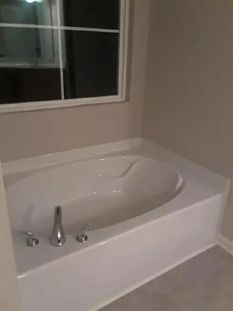 $2,500 | 3433 Cascade Parc Boulevard Southwest, Atlanta, GA 30311