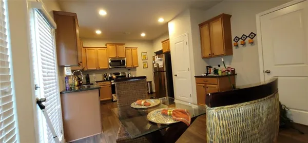 $2,500 | 3433 Cascade Parc Boulevard Southwest, Atlanta, GA 30311