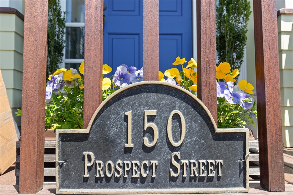 150 Prospect Street, Unit 3 Gloucester, MA 01930 - Photo 3 of 25