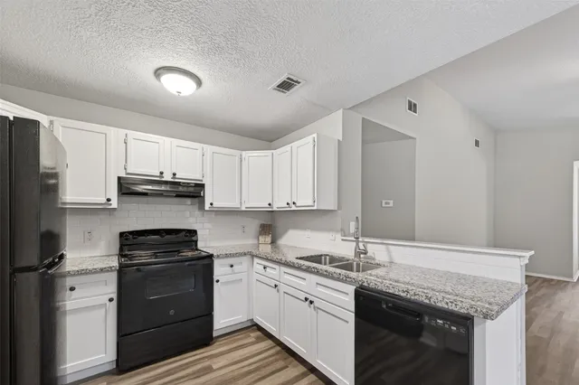 $275,000 | 27812 Red Fox Road, Tomball, TX 77377