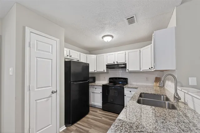 $275,000 | 27812 Red Fox Road, Tomball, TX 77377