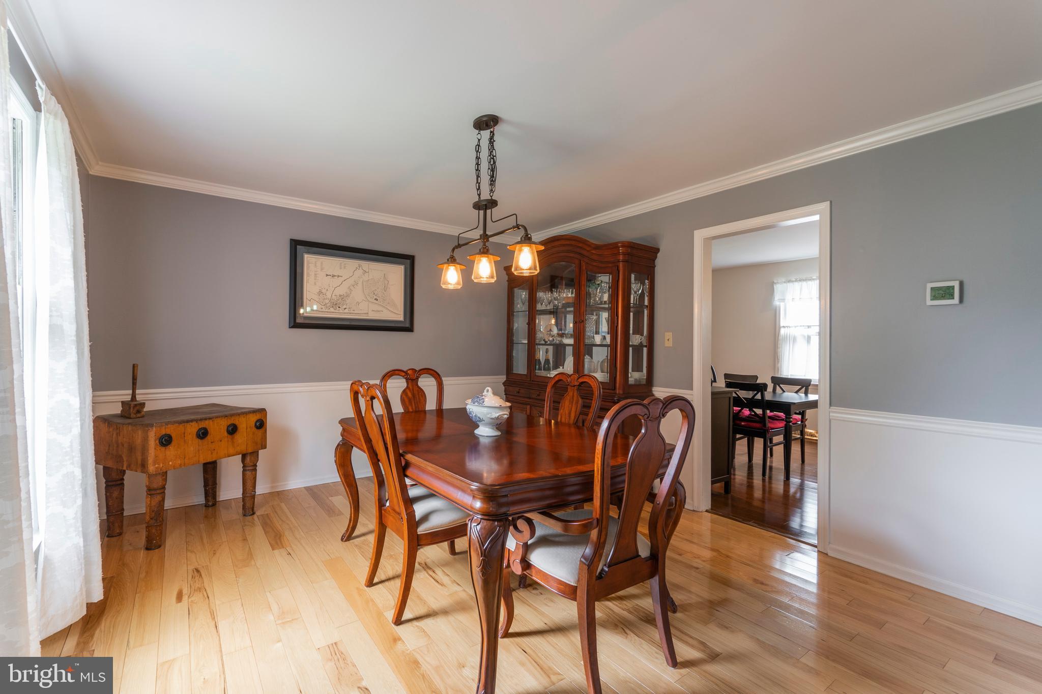 710 North Reeds Road Downingtown, PA 19335 - Photo 9 of 32 Dining Room - hardwood flooring