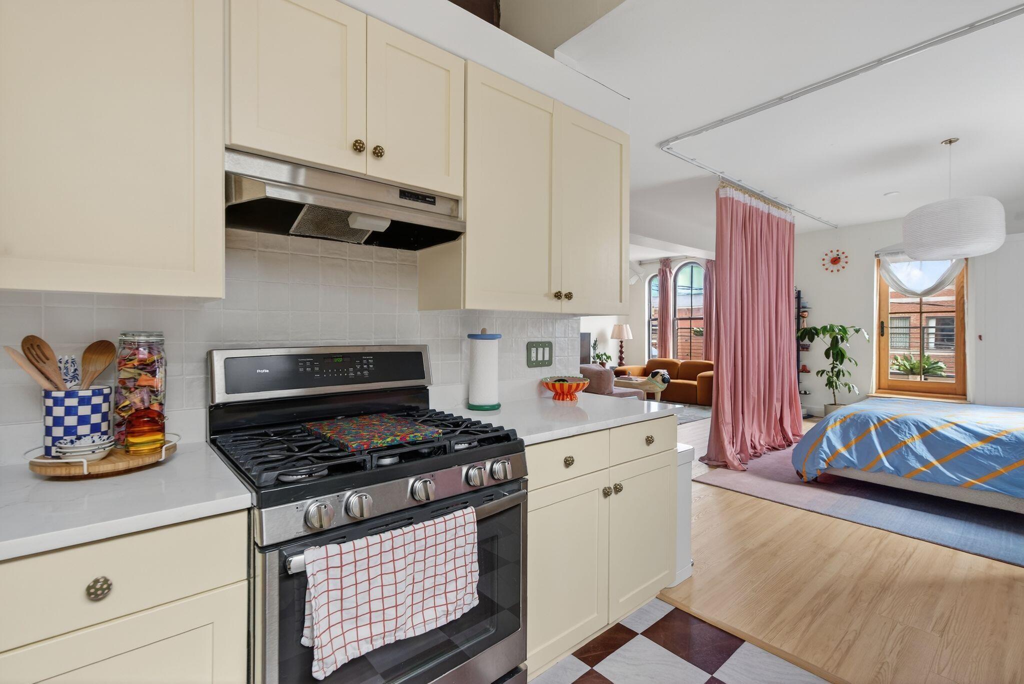 273 Congress Street, Unit 9 Portland, ME 04101 - Photo 13 of 45 Kitchen