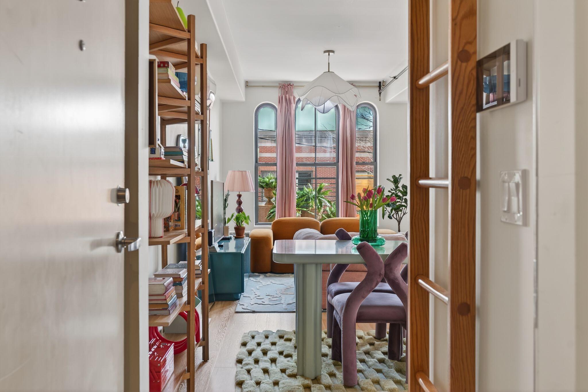 273 Congress Street, Unit 9 Portland, ME 04101 - Photo 3 of 45 Entry