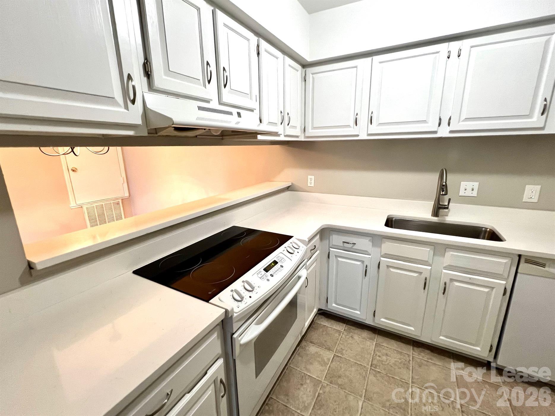 1600 Sharon Road West, Unit 4 Charlotte, NC 28210 - Photo 6 of 16