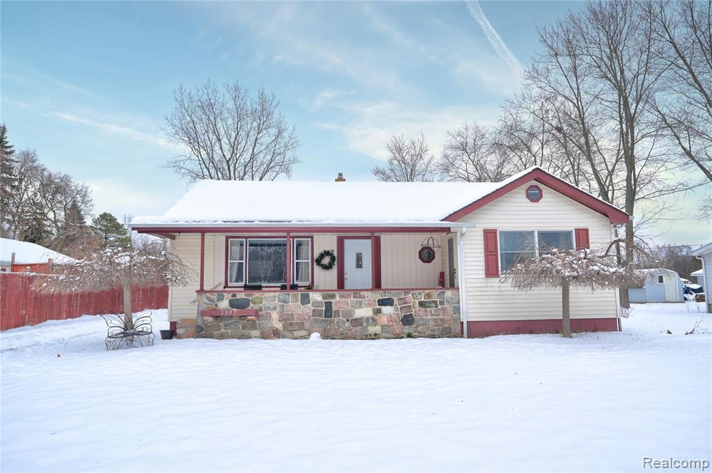 1397 Roat Court Burton, MI 48509 - Photo 33 of 46 Gallery Image 33