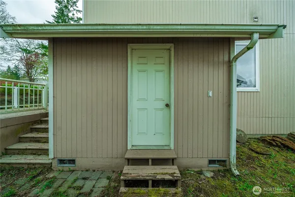 $515,000 | 10517 Farwest Court Southeast, Yelm, WA 98597