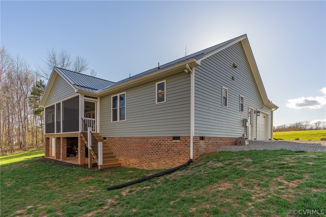 1018 Clement Town Road Powhatan, VA 23139 - Photo 5 of 36 Gallery Image 5