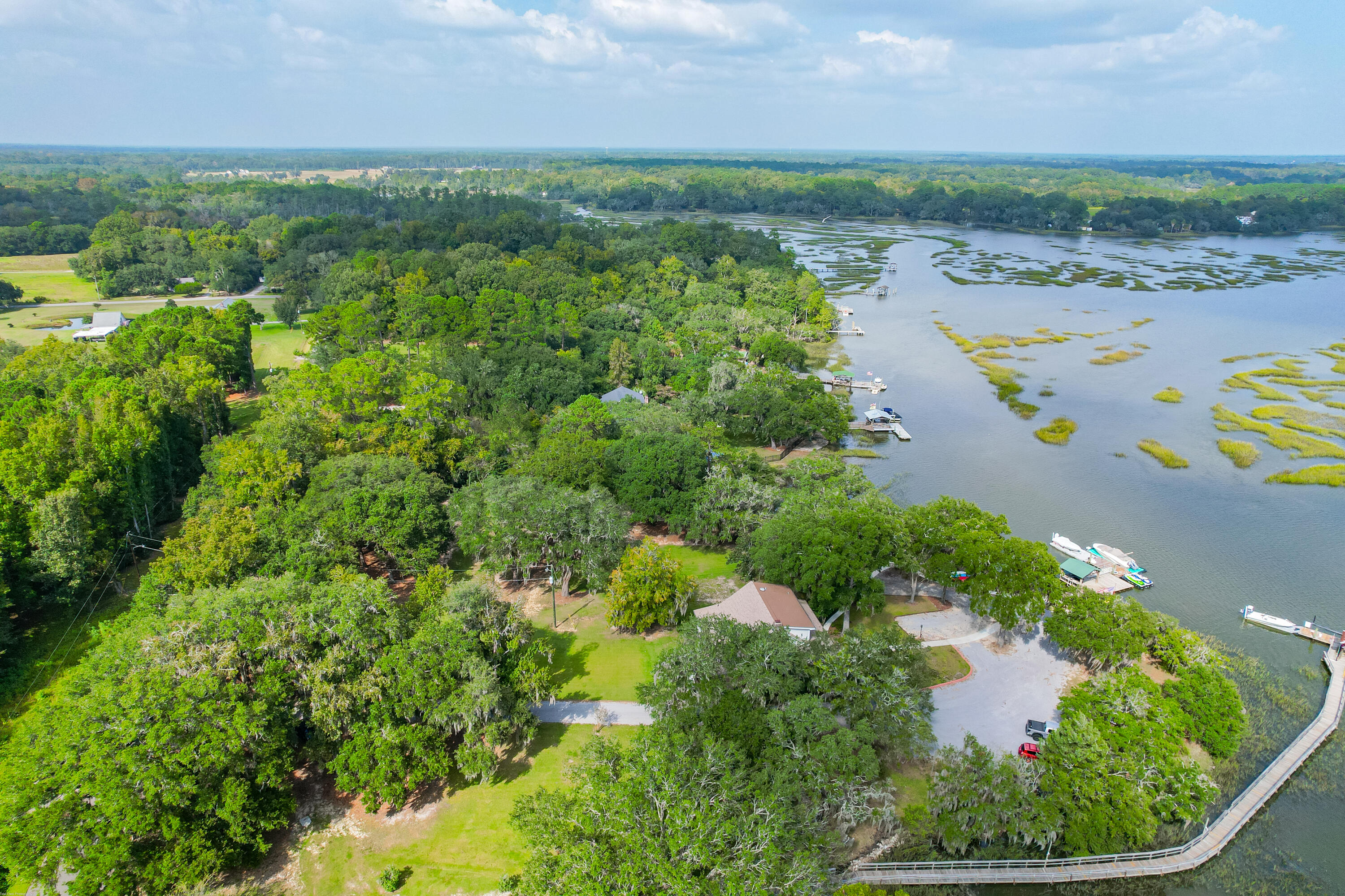 4639 Shark Hole Road Meggett, SC 29449 - Photo 69 of 100 4639 Shark Hole (12)