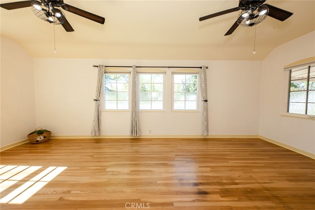 929 3rd Street Orland, CA 95963 - Photo 7 of 61 Front Living room