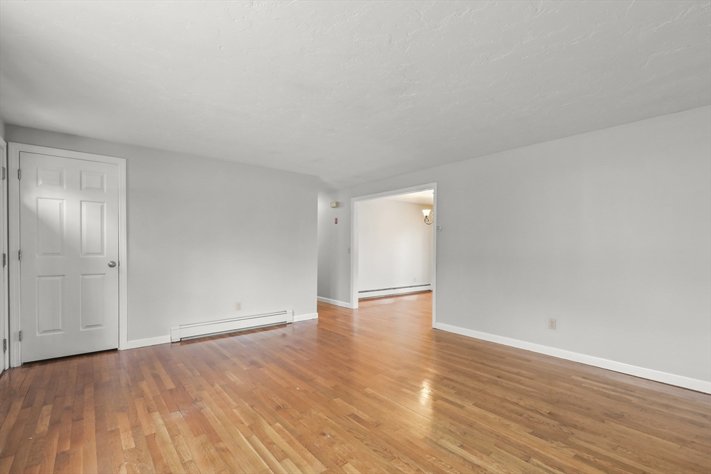 45 Pequot Road Mashpee, MA 02649 - Photo 4 of 21