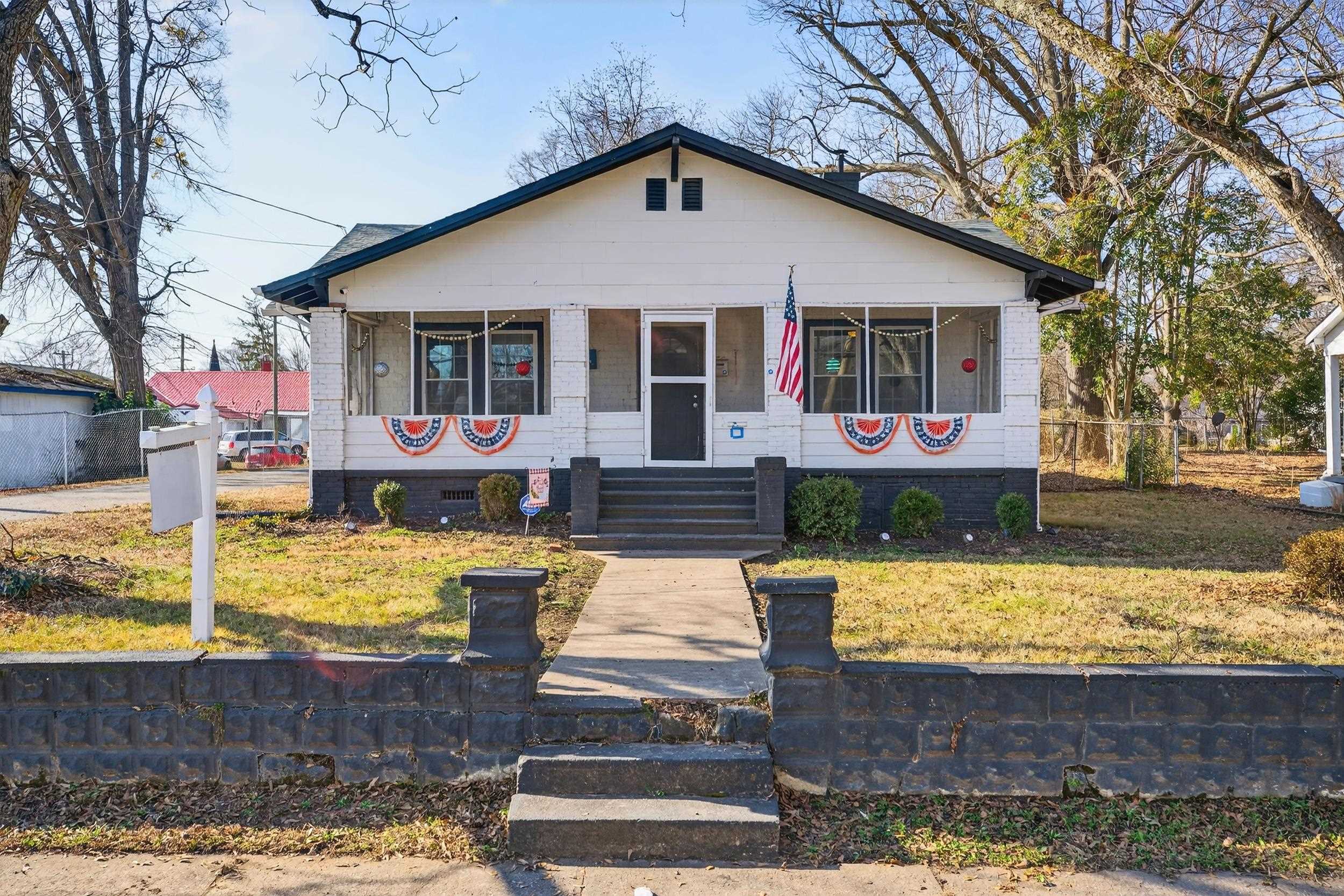 121 Holland Street Gaffney, SC 29341 - Photo 1 of 37