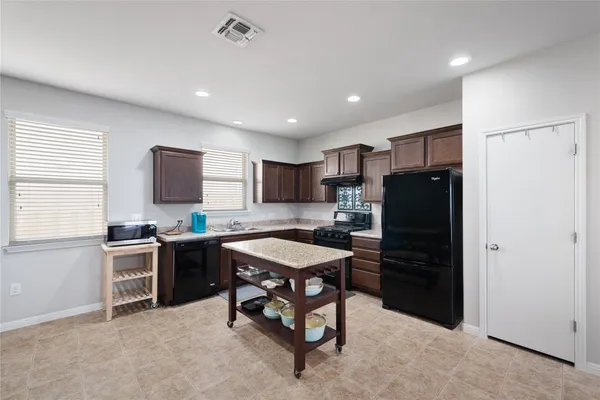 $1,650 | 213 Sambar Drive, Buda, TX 78610