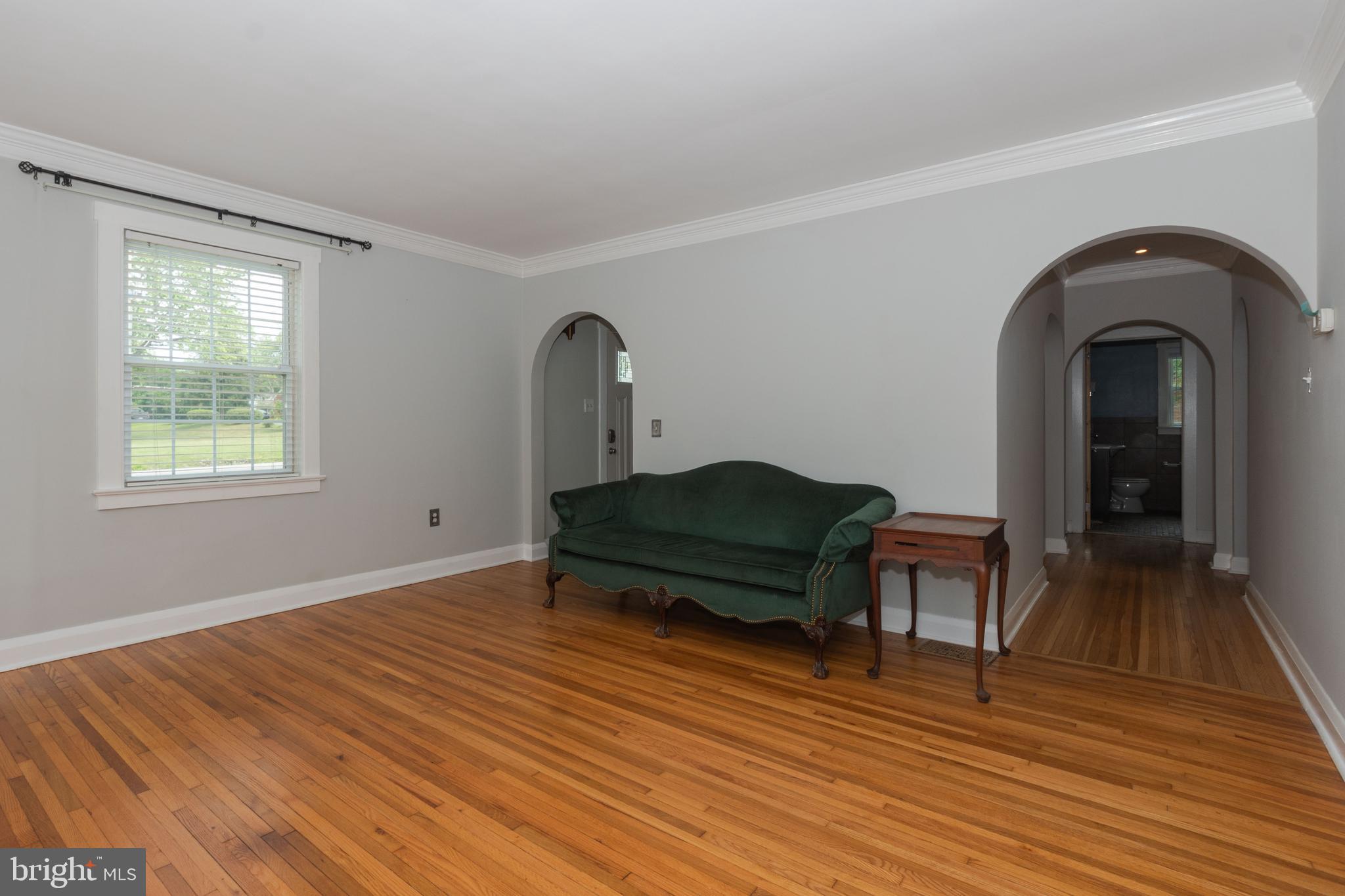 2311 Philadelphia Road Edgewood, MD 21040 - Photo 21 of 61 Living Room