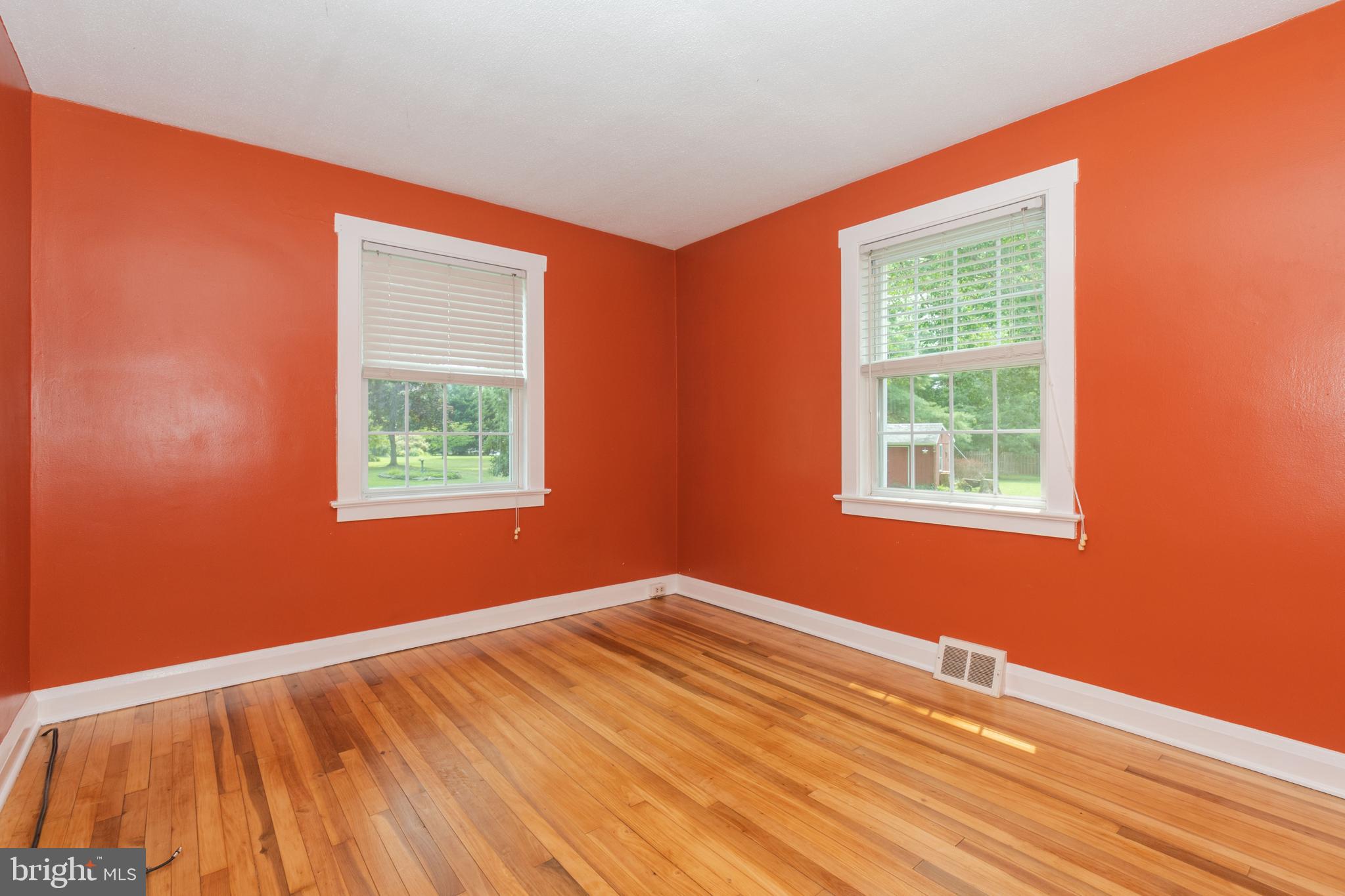 2311 Philadelphia Road Edgewood, MD 21040 - Photo 22 of 61 Bedroom 2 Main Floor
