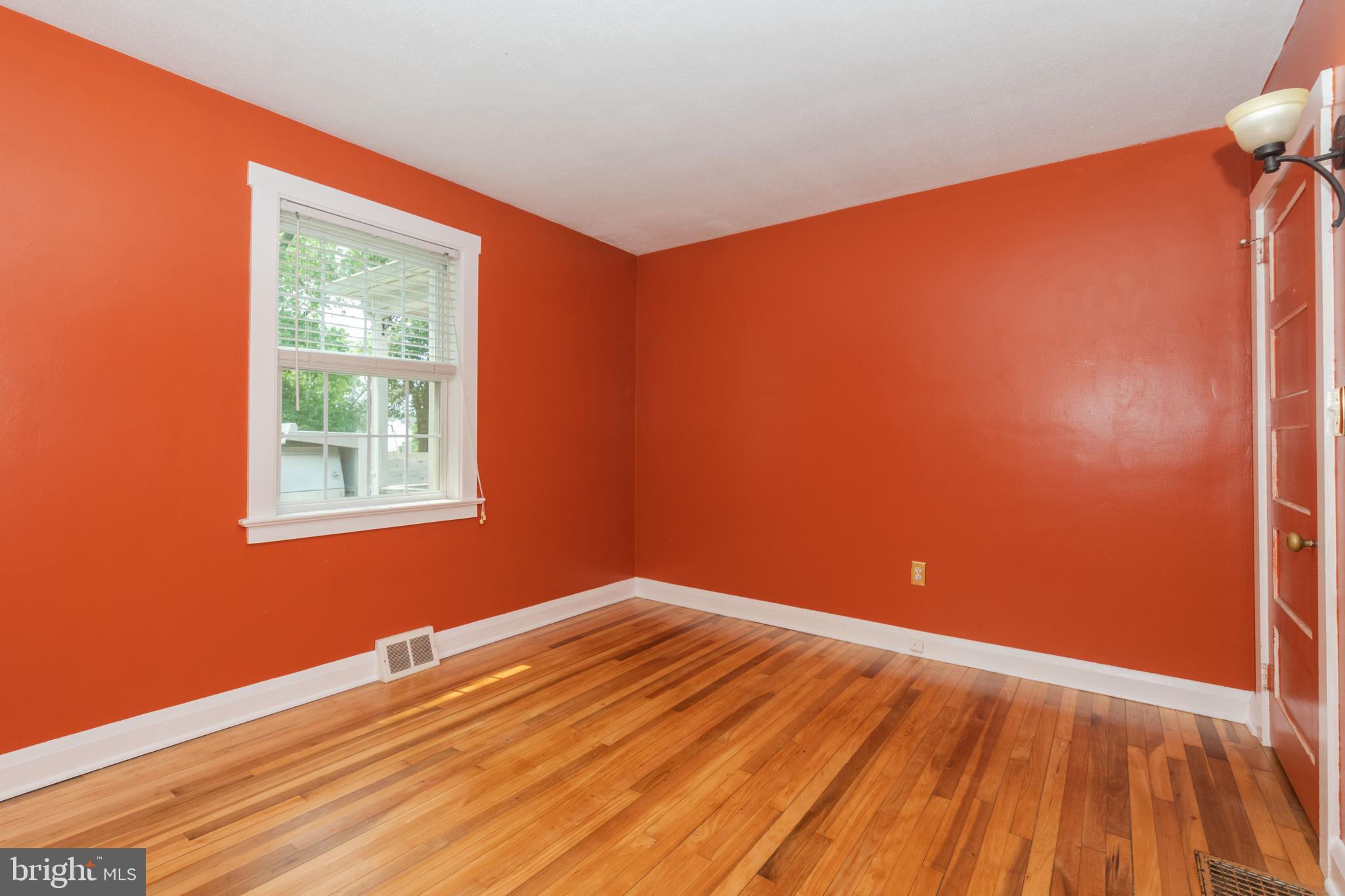 2311 Philadelphia Road Edgewood, MD 21040 - Photo 26 of 61 Bedroom 2
