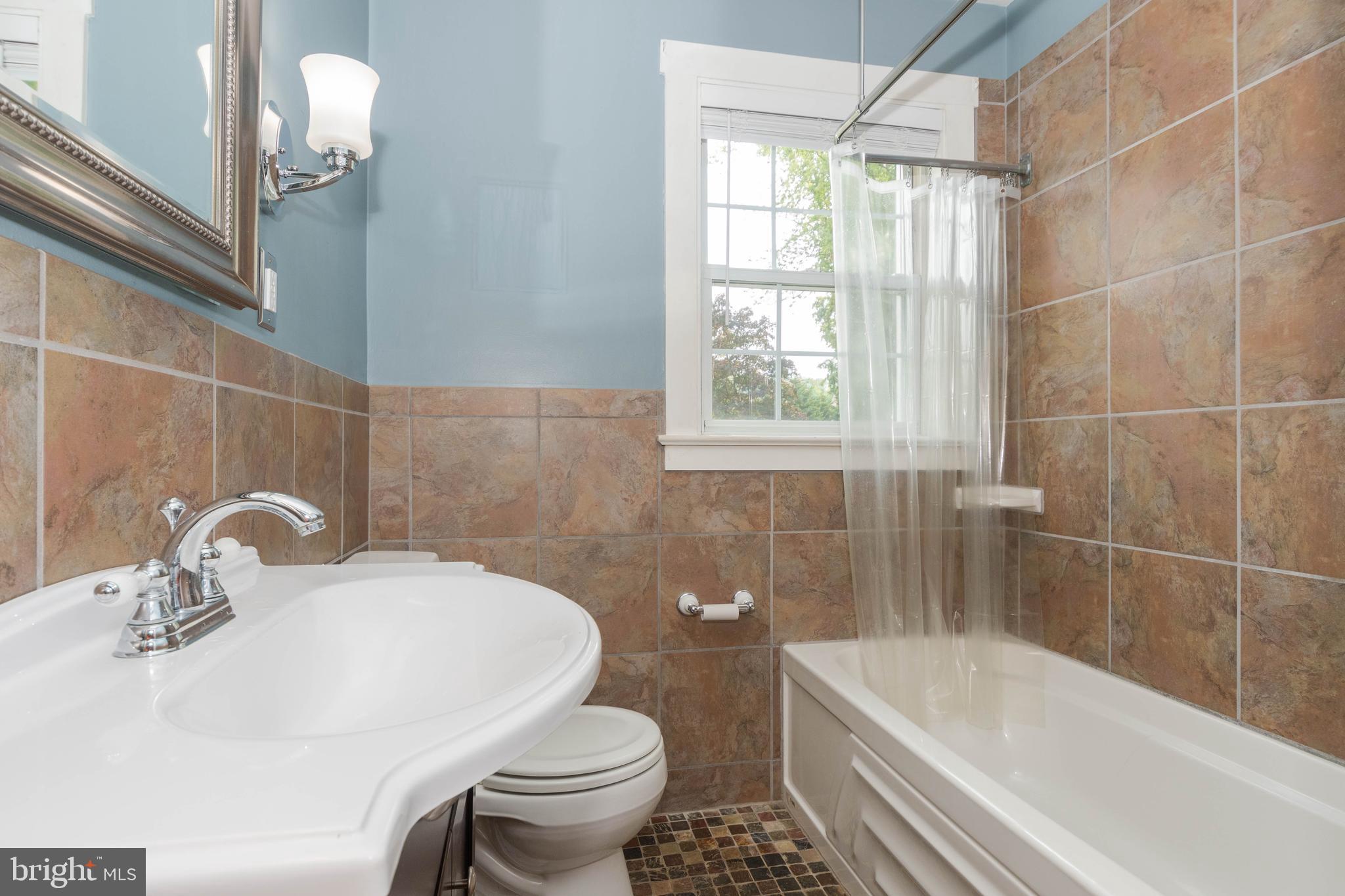 2311 Philadelphia Road Edgewood, MD 21040 - Photo 28 of 61 First Floor Bath