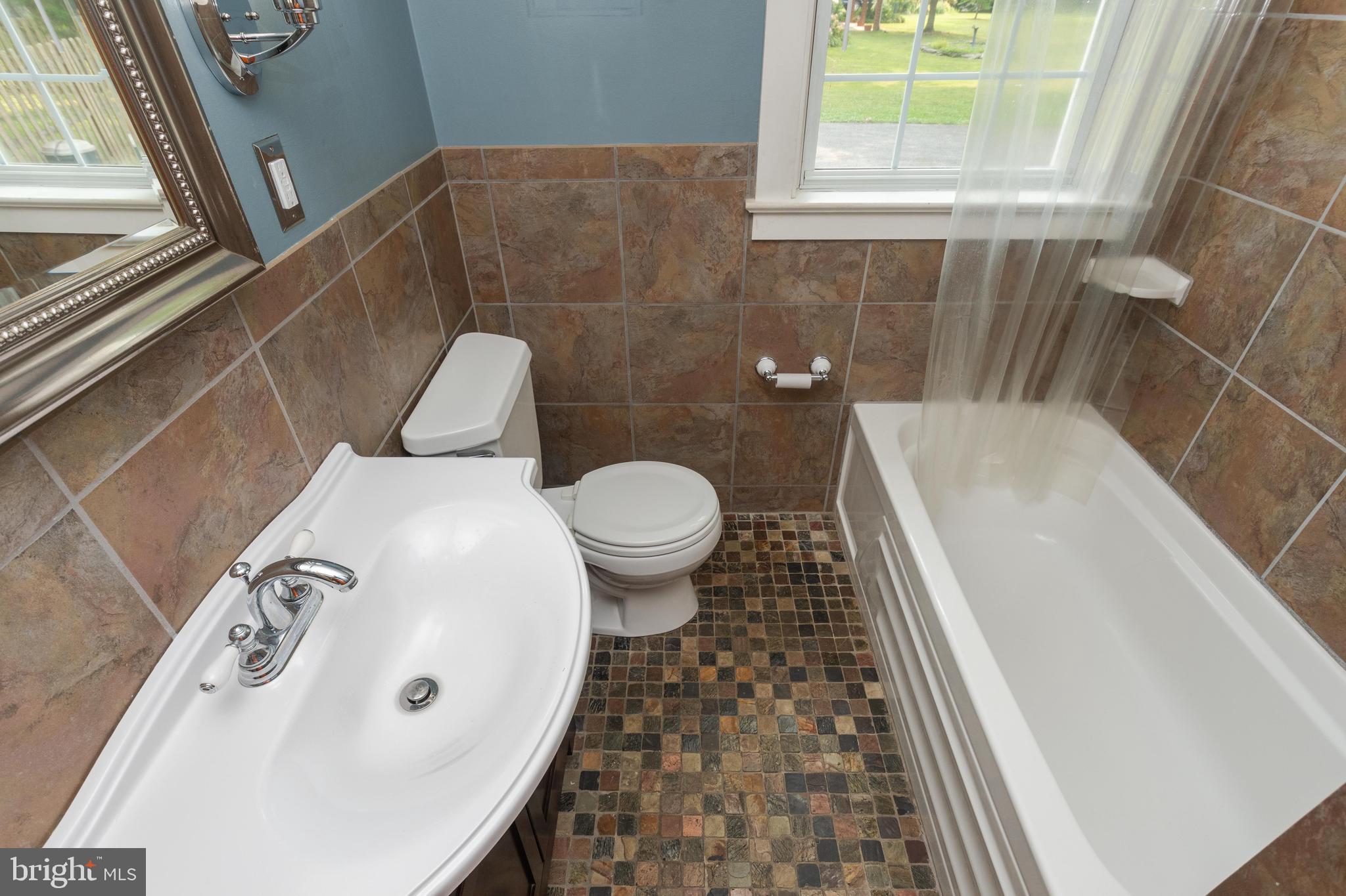 2311 Philadelphia Road Edgewood, MD 21040 - Photo 29 of 61 First Floor Bath