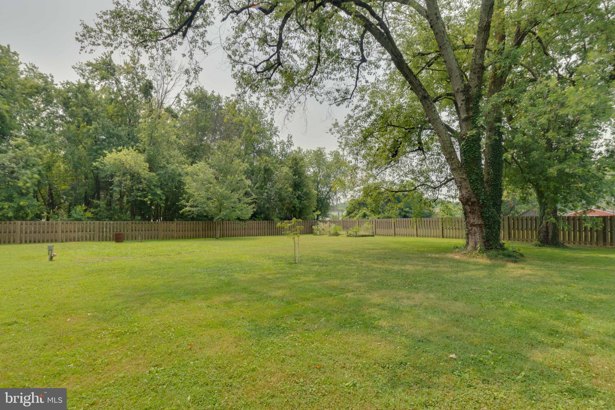 2311 Philadelphia Road Edgewood, MD 21040 - Photo 4 of 61 Rear Yard