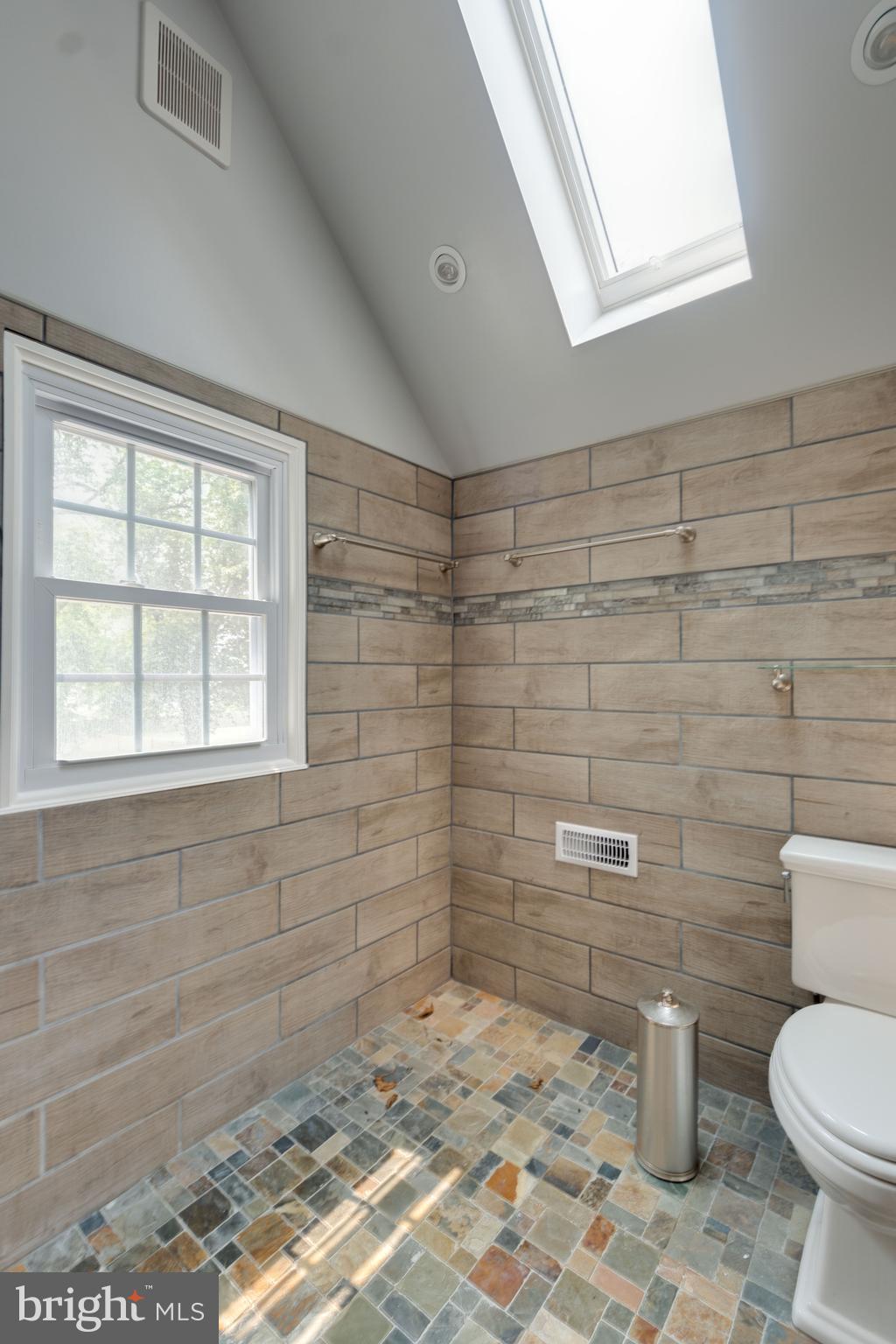 2311 Philadelphia Road Edgewood, MD 21040 - Photo 48 of 61 Primary Bath/skylight