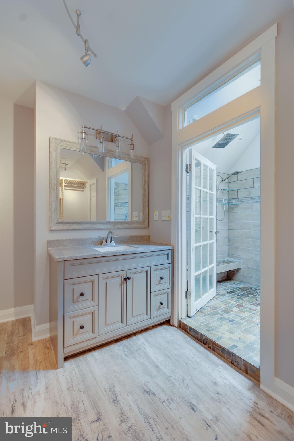 2311 Philadelphia Road Edgewood, MD 21040 - Photo 53 of 61 Vanity area Primary Bath