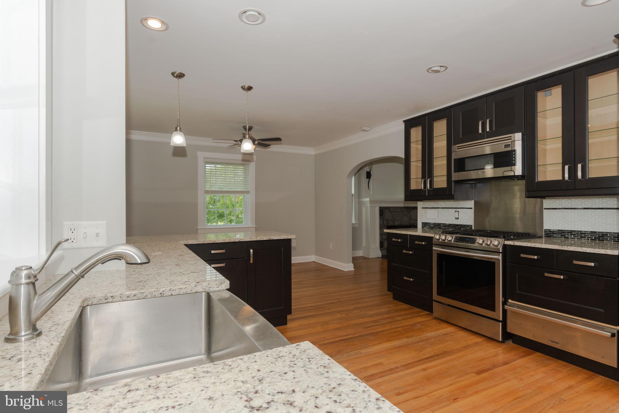 2311 Philadelphia Road Edgewood, MD 21040 - Photo 7 of 61 Kitchen