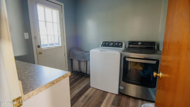 $214,000 | 105 Park Street, Batesville, MS 38606