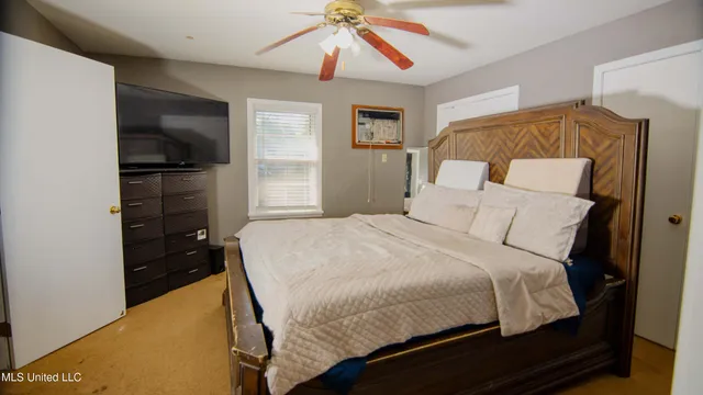 $214,000 | 105 Park Street, Batesville, MS 38606