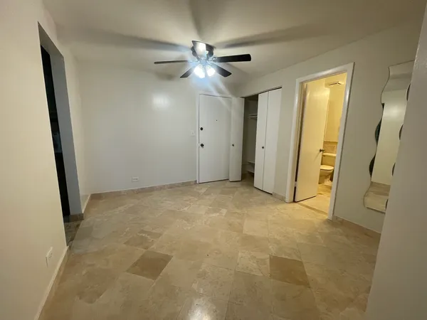 $1,300 | 2333 North Neva Avenue, Unit 306, Chicago, IL 60707