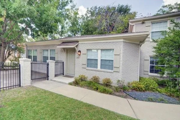 $2,500 | 2800 Parmer Avenue, Unit 5, Fort Worth, TX 76109