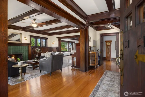 $1,800,000 | 312 Ave D, Snohomish, WA 98290