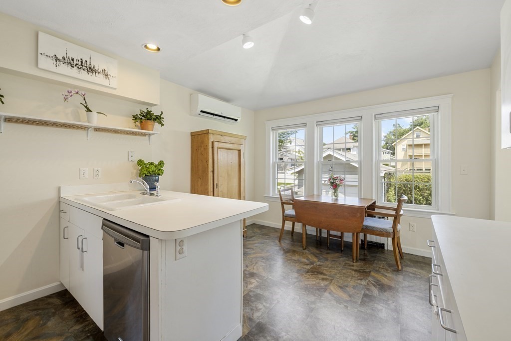119 Playstead Road Medford, MA 02155 - Photo 10 of 32 Gallery Image 10