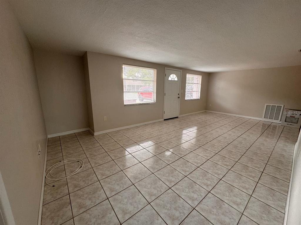 10731 Premier Avenue Port Richey, FL 34668 - Photo 4 of 19