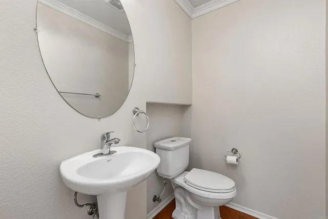 $3,450 | 237 Cedar Glen, Escondido, CA 92025