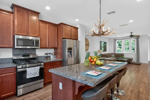 $1,200,000 | 61 Montecito Vista Drive, Unit 6, San Jose, CA 95111