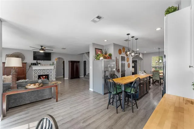 $395,000 | 604 Mulberry Lane, DeSoto, TX 75115