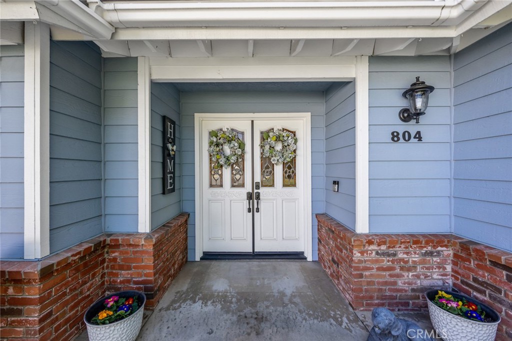 804 El Paisano Drive Fallbrook, CA 92028 - Photo 4 of 61