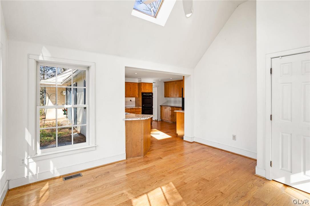 175 Beaumont Road Devon, PA 19333 - Photo 13 of 49 an empty room with a bathroom and a window