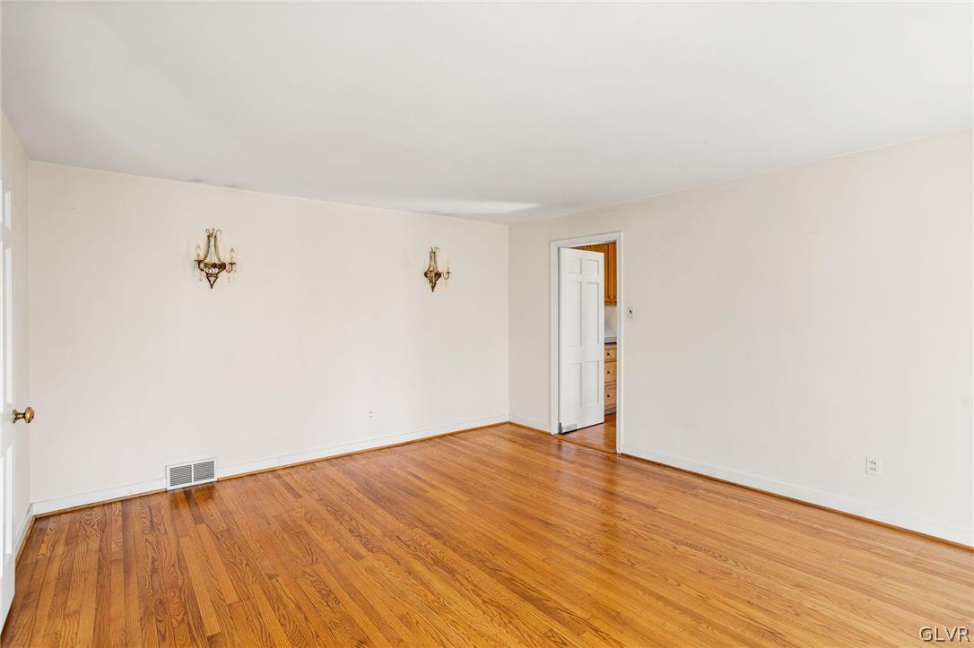 175 Beaumont Road Devon, PA 19333 - Photo 21 of 49 an empty room with wooden floor and closet