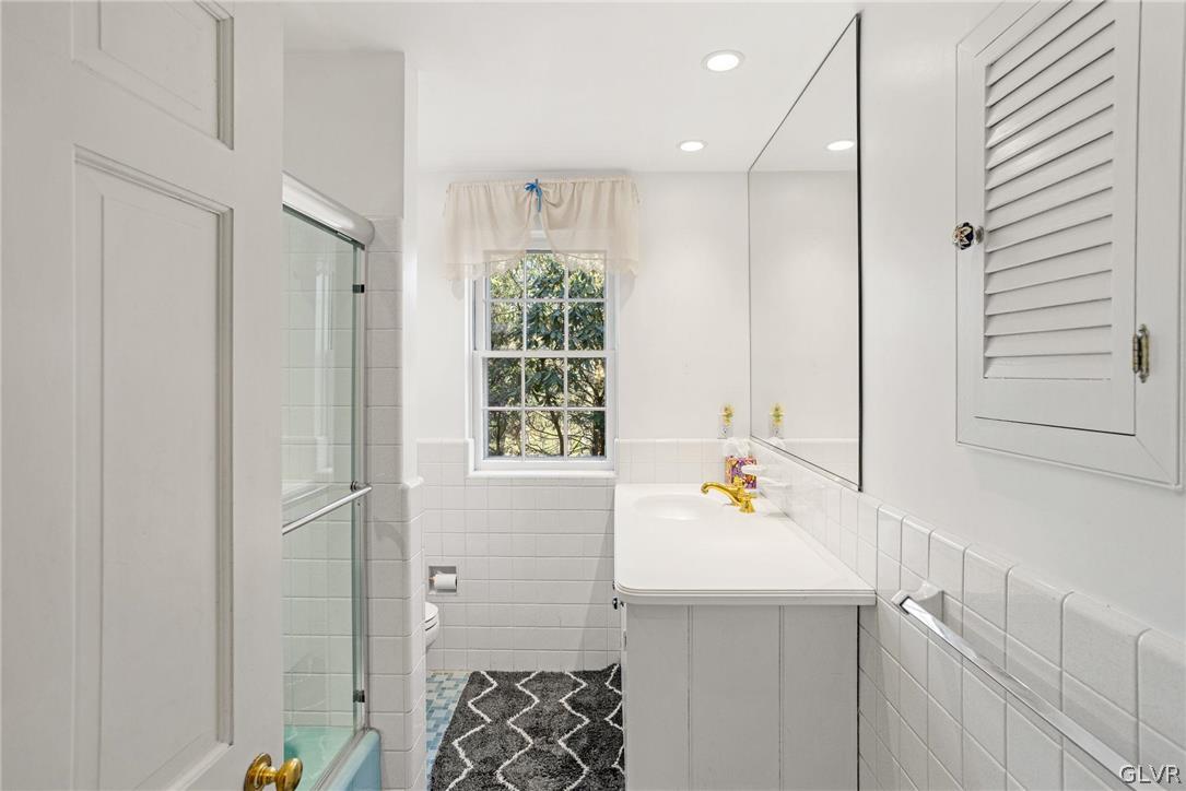 175 Beaumont Road Devon, PA 19333 - Photo 38 of 49