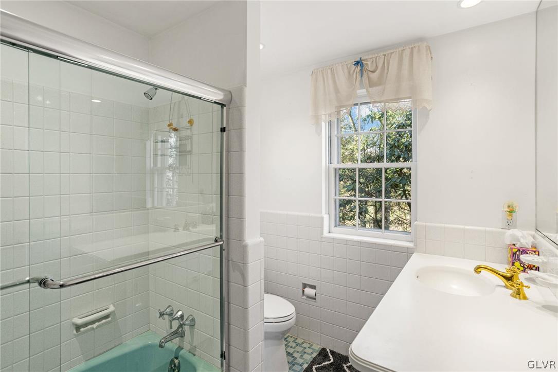 175 Beaumont Road Devon, PA 19333 - Photo 39 of 49 a bathroom with a sink toilet and shower