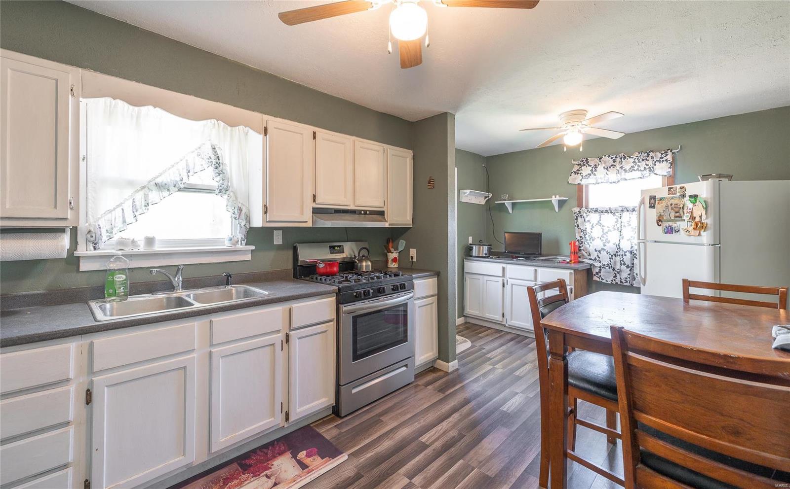 243 Geske Hollow Road Hardin, IL 62047 - Photo 11 of 20 Gallery Image 11