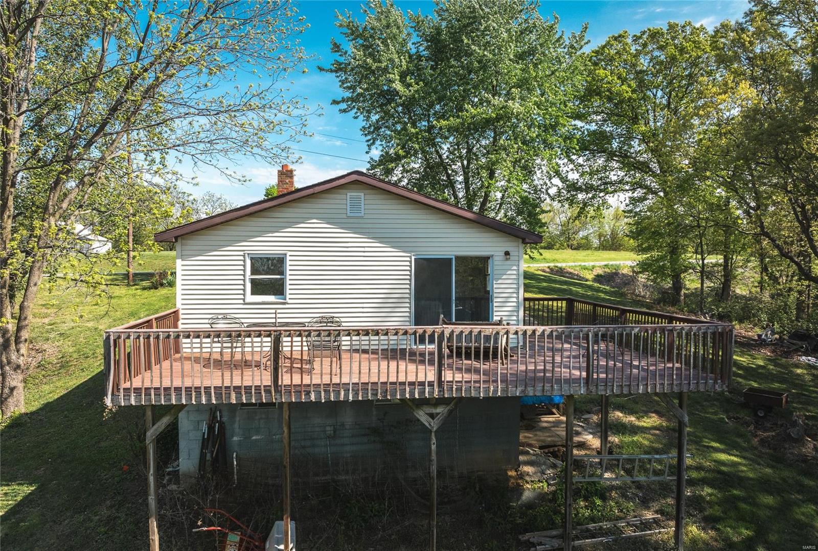 243 Geske Hollow Road Hardin, IL 62047 - Photo 3 of 20 Gallery Image 3
