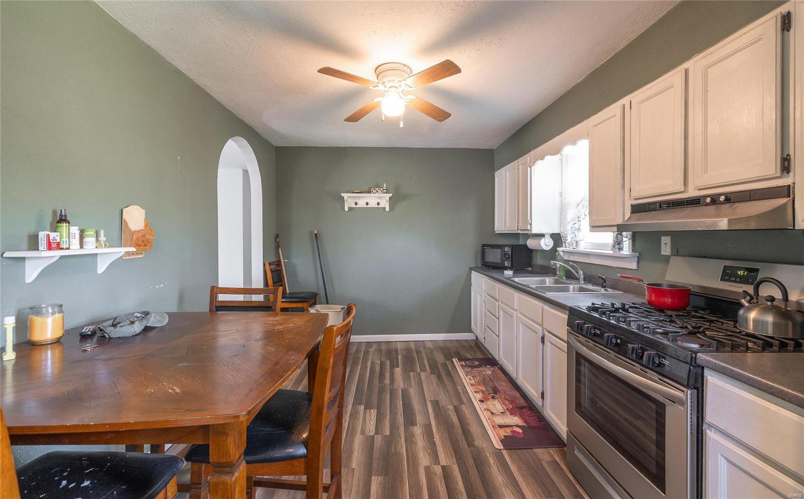 243 Geske Hollow Road Hardin, IL 62047 - Photo 10 of 20 Gallery Image 10
